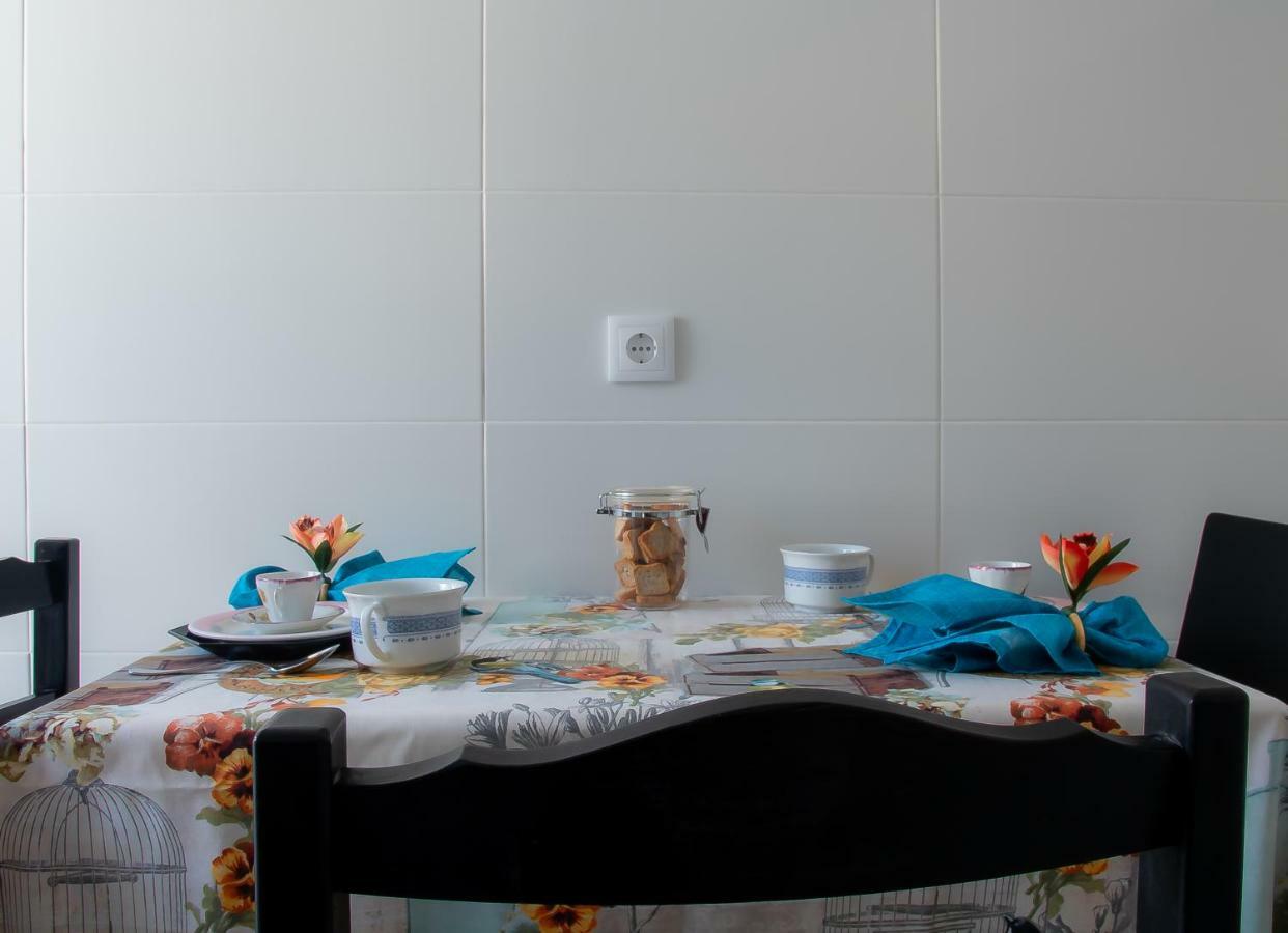 Sonia'S Costa Da Caparica Apartment Luaran gambar